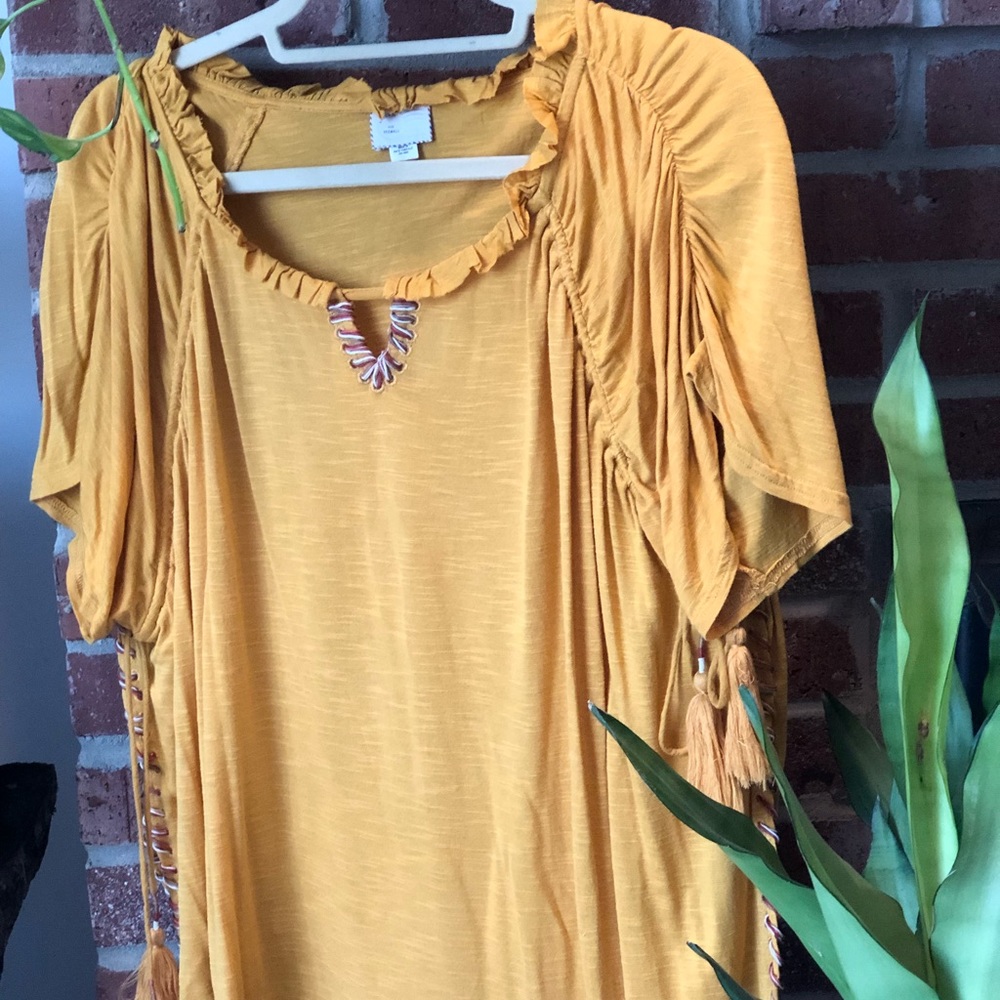 Anthro Pom Top- XXS (Roomy Fit)